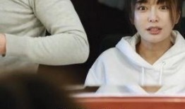 秦岚爆料女演员视频播放,女演员幕后视频播放背后的故事
